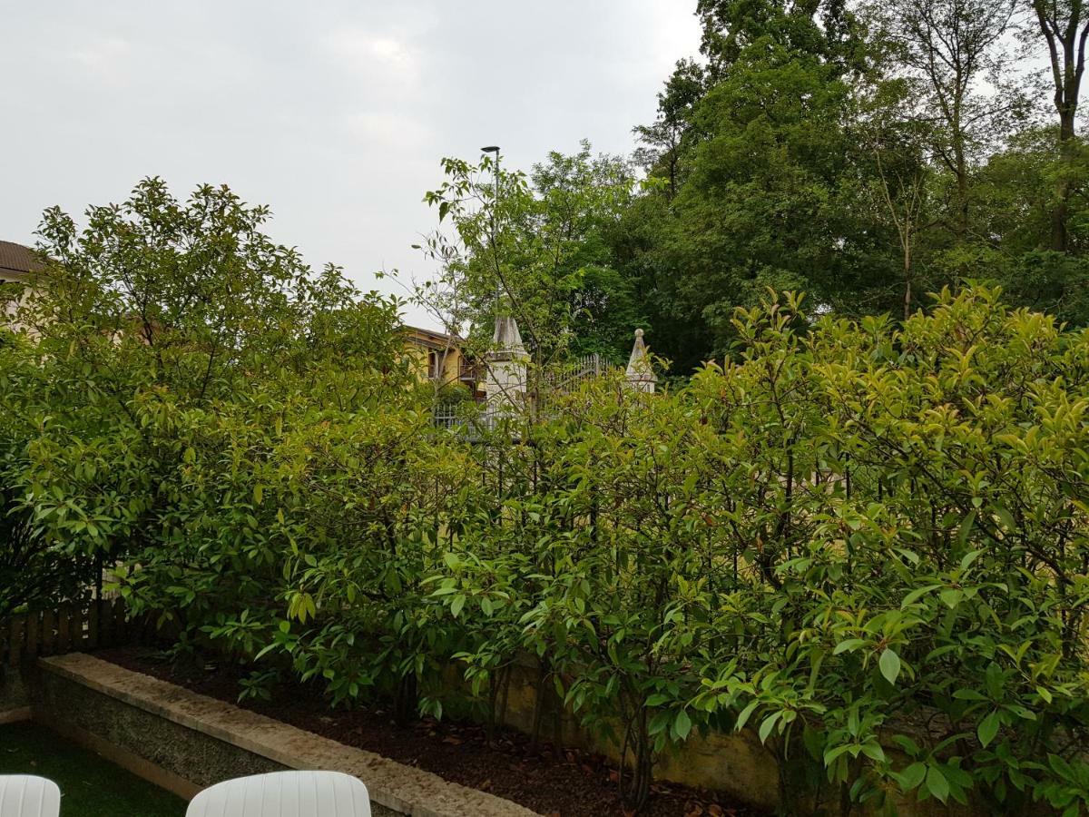 Appartamento Diamantina Desenzano del Garda Kültér fotó