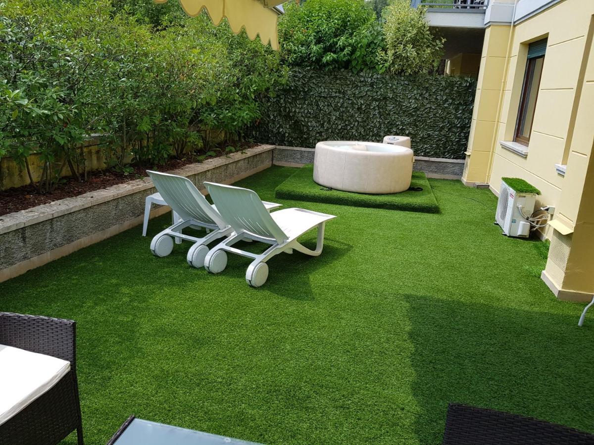 Appartamento Diamantina Desenzano del Garda Kültér fotó